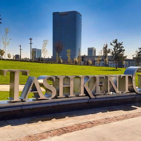 Апартаменты У Парка Голубые Купола И Цум Apartments At Blue Dome Park Tashkent Exterior photo